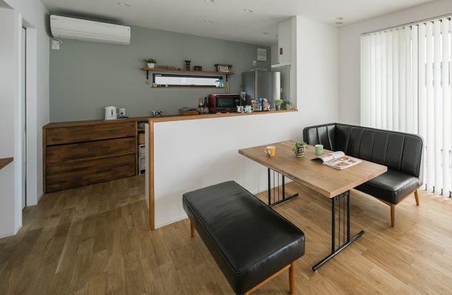 シンプルかっこいいダイニング　