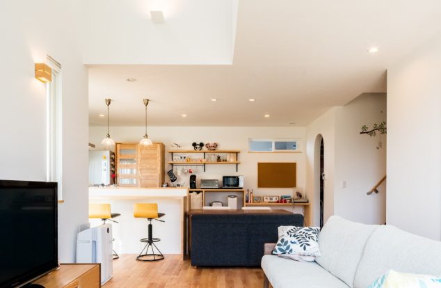 開放感のあるシンプルリビング　