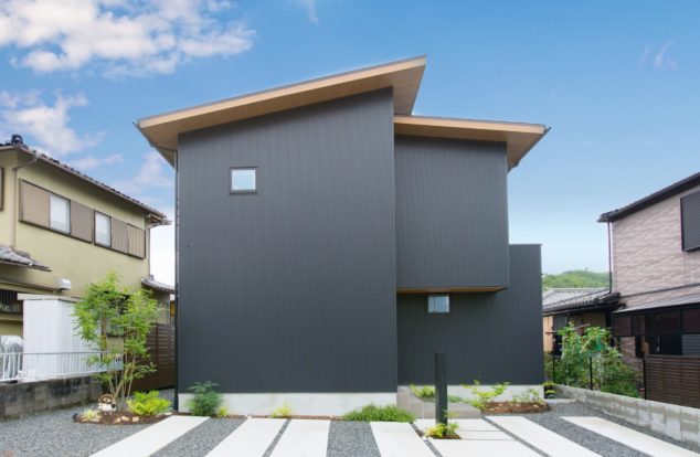 招き屋根 滋賀で設計士とつくる注文住宅 ルポハウス